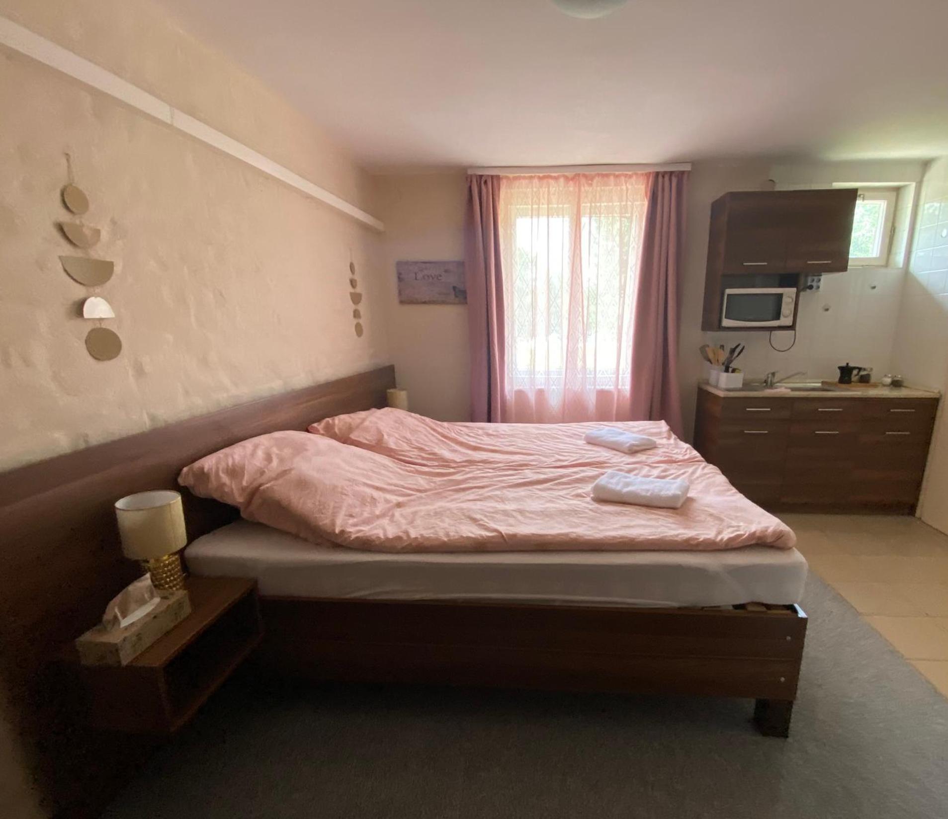 Summer Apartments Tiszakecske Ngoại thất bức ảnh