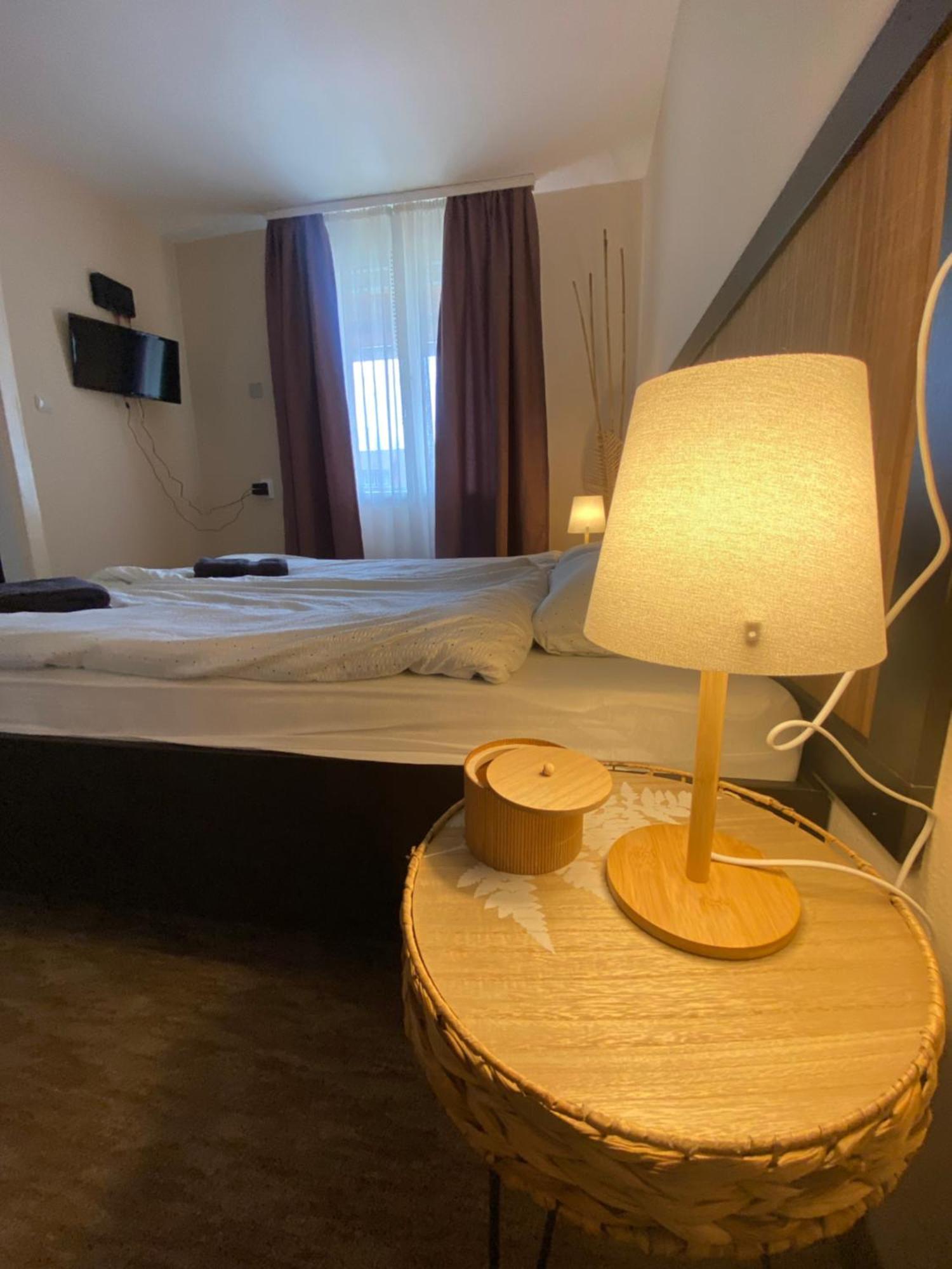 Summer Apartments Tiszakecske Ngoại thất bức ảnh